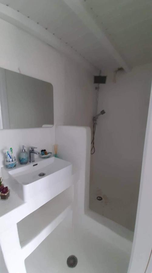 Baros View Apartment Aperathos Luaran gambar